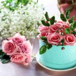 How Can Cake For Women Be Designed Creatively Dubai?